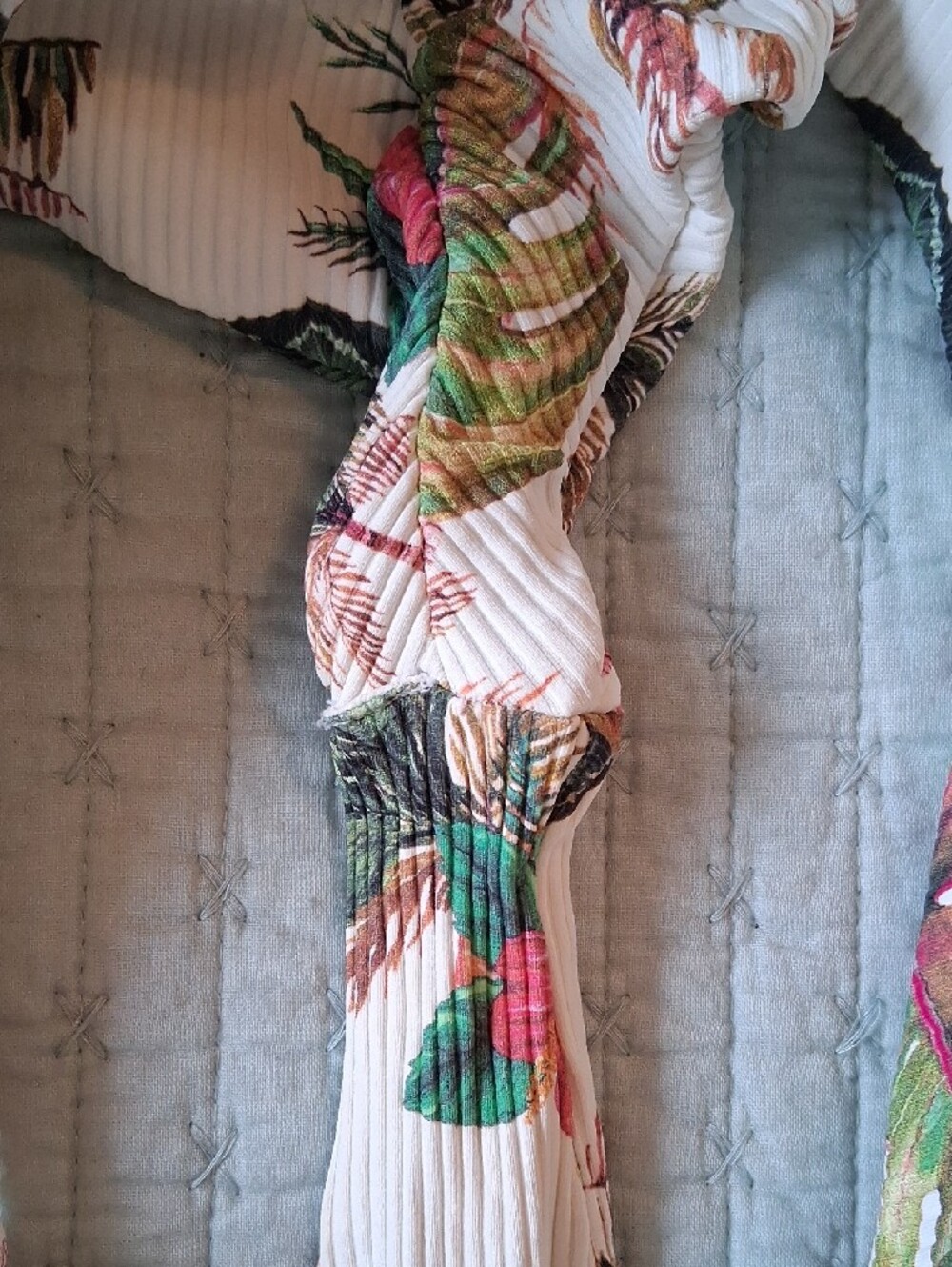 Boys + Arrows Tropical Floral Bikini in Cream, Coral and Green - Picture 9 of 11